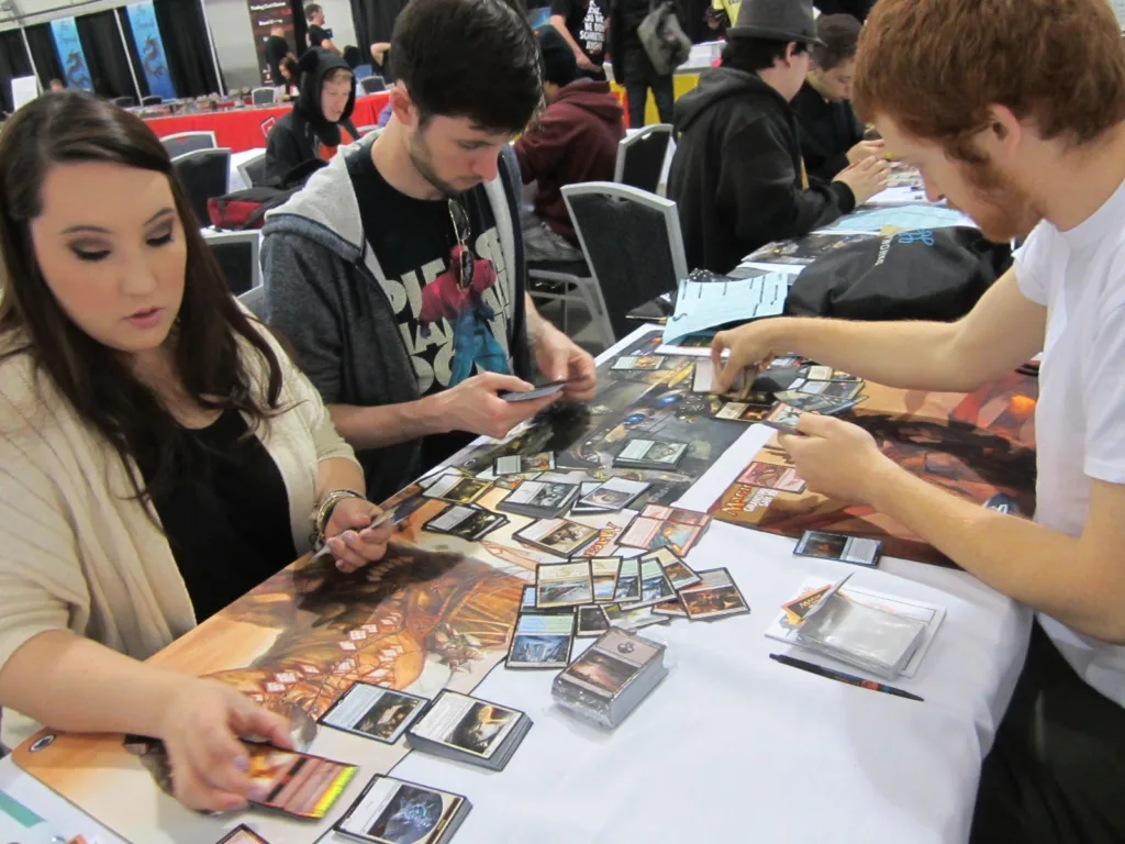 Magic the gathering verseny, playmate-n deckekkel